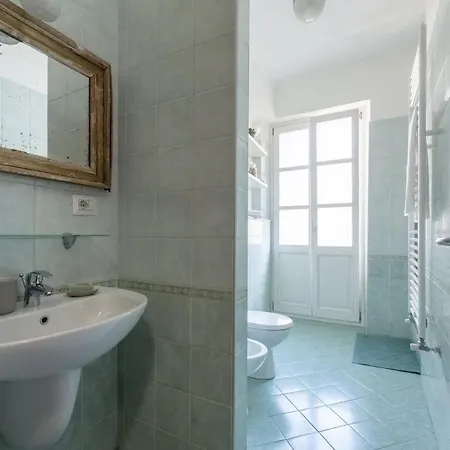 Accogliente Monolocale In Centro 아파트