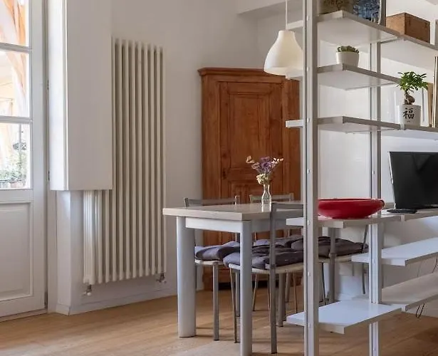 Daire Accogliente Monolocale In Centro *